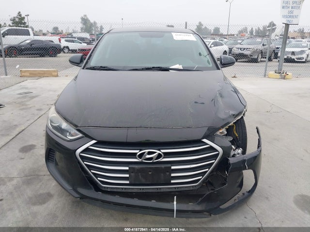 Hyundai ELANTRA SE 2018 5NPD74LF3JH221715 Image 12