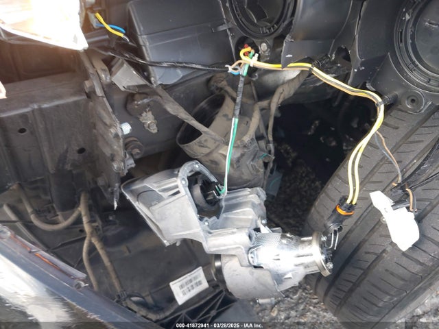 Hyundai ELANTRA SE 2018 5NPD74LF3JH221715 Image 17