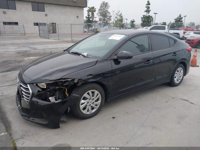 Hyundai ELANTRA SE 2018 5NPD74LF3JH221715 Image 2