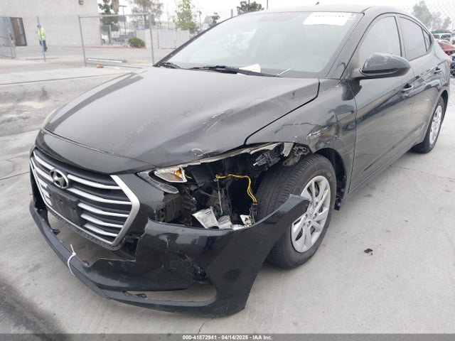 Hyundai ELANTRA SE 2018 5NPD74LF3JH221715 Image 6