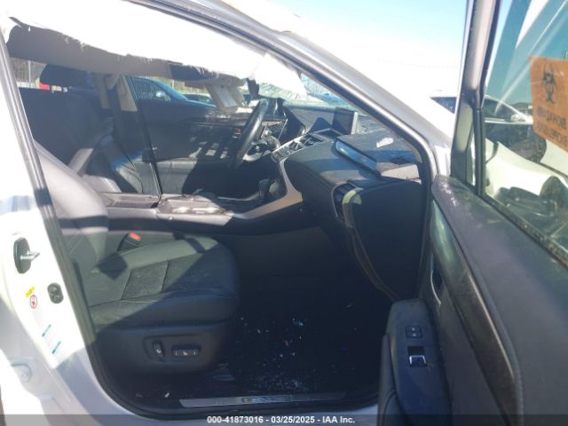 JTJBJRBZ8K2118226 Lexus NX 300H