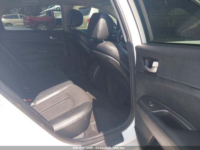 5XXGT4L36KG369501 KIA Optima S