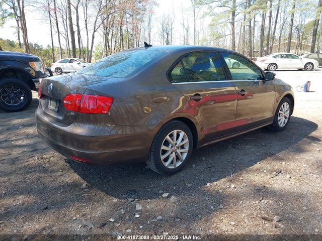 3VWD17AJ1EM361348 Volkswagen Jetta 1.8t Se