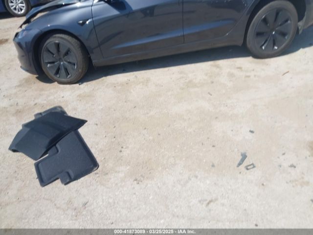5YJ3E1EA5RF843972 Tesla MODEL 3