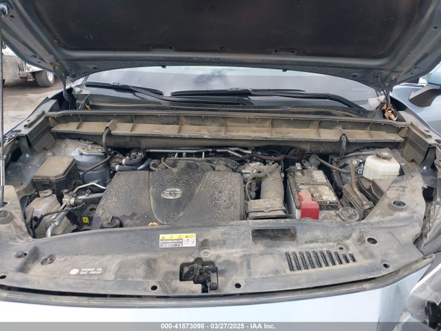 5TDZZRAH3NS118456 Toyota Highlander Le