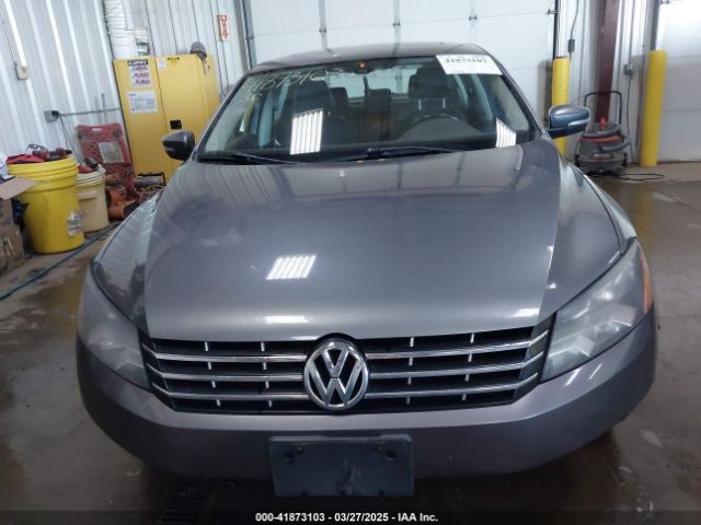 1VWBN7A37EC079178 Volkswagen Passat 2.0l Tdi Se