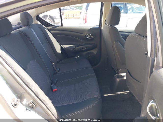 3N1CN7AP4JL839143 Nissan 2018