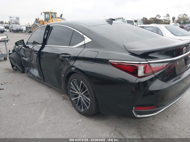 58ADA1C18RU044203 Lexus ES 300H