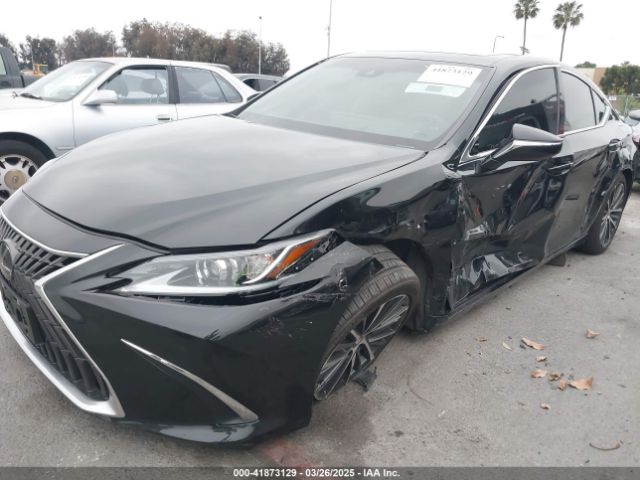 58ADA1C18RU044203 Lexus ES 300H
