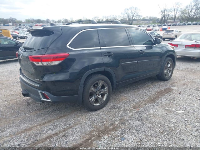 Toyota Highlander Limited Platinum 2018 5TDDZRFH3JS814697 Image 4