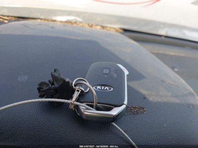 5XYRL4LC5MG064630 KIA SORENTO S
