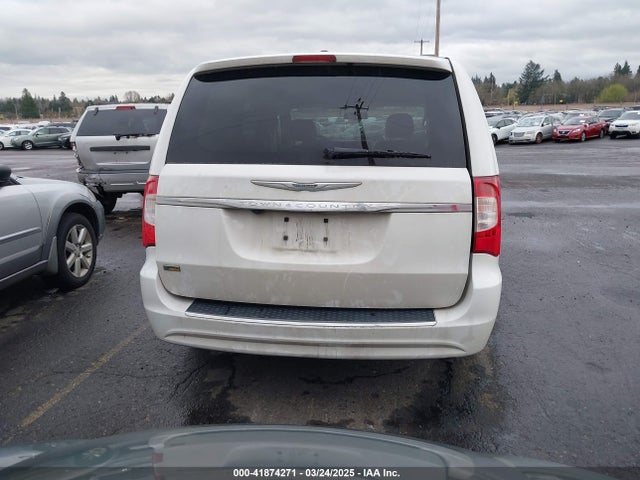 2C4RC1BG1GR291610 Chrysler Town and Country