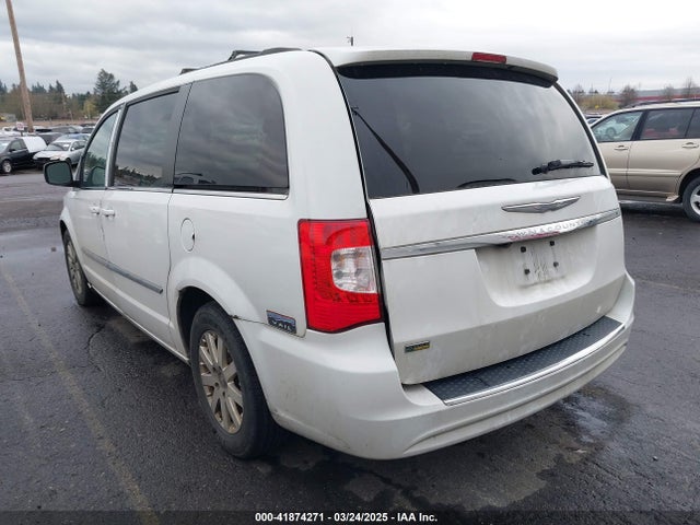2C4RC1BG1GR291610 Chrysler Town and Country