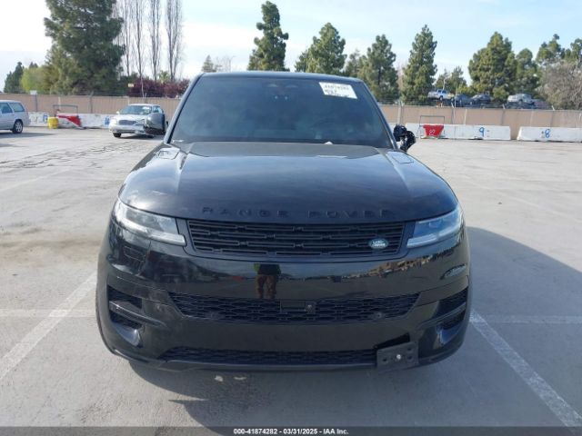 SAL1P9EU8RA415888 Land Rover Range Rover Sport Se