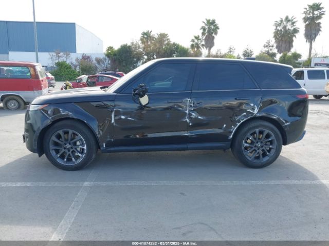 SAL1P9EU8RA415888 Land Rover Range Rover Sport Se