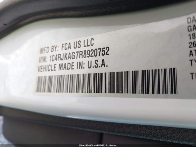 1C4RJKAG7R8920752 Jeep Grand Cherokee L Laredo 4x4