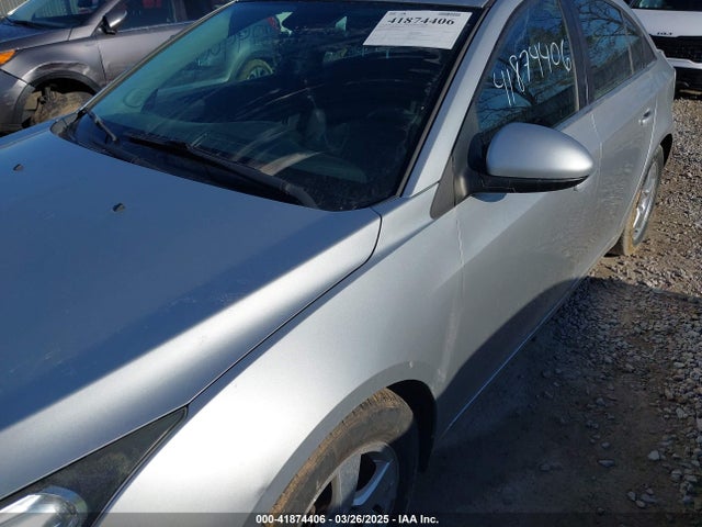 1G1PC5SB0F7180011 Chevrolet Cruze 1lt Auto