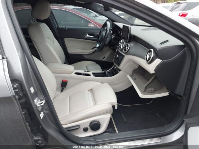 WDCTG4EBXGJ210095 Mercedes-Benz GLA 250