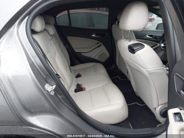 WDCTG4EBXGJ210095 Mercedes-Benz GLA 250
