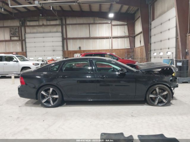 LVYA22MT5LP168557 Volvo S90 T6 R-design