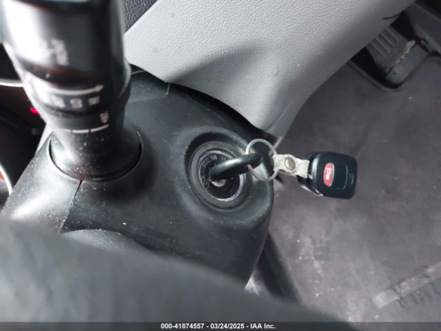 KMHDH4AE8FU235853 Hyundai ELANTRA SE
