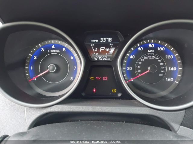 KMHDH4AE8FU235853 Hyundai ELANTRA SE