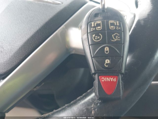 2011 CHRYSLER TOWN & COUNTRY 2A4RR8DGXBR734005 Photo 10