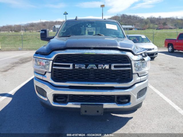 3C6UR5HL1RG269501 RAM 2500 Tradesman  4x4 8' Box