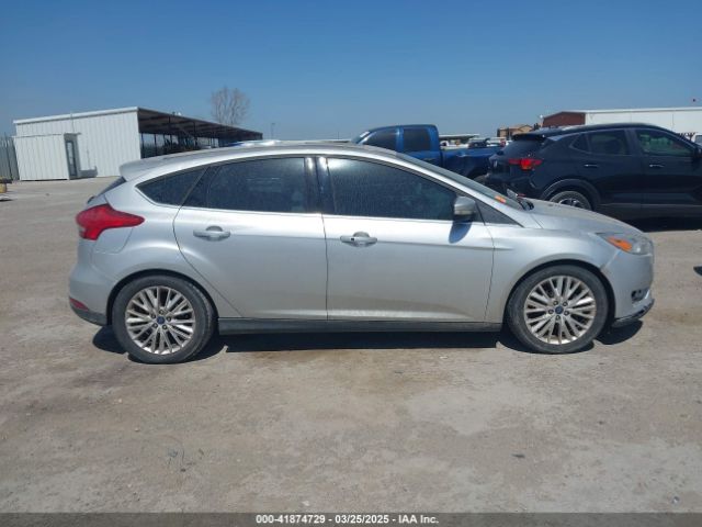 1FADP3N21JL325951 Ford Focus Titanium