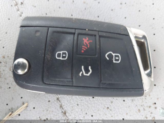 3VV3B7AX4JM066790 Volkswagen Tiguan 2.0t Se/2.0t Sel