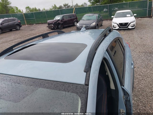 JF2GTACC9JH223028 Subaru Crosstrek 2.0i Premium