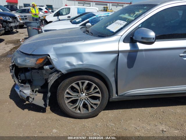 JA4AD3A32GZ016879 Mitsubishi Outlander Se