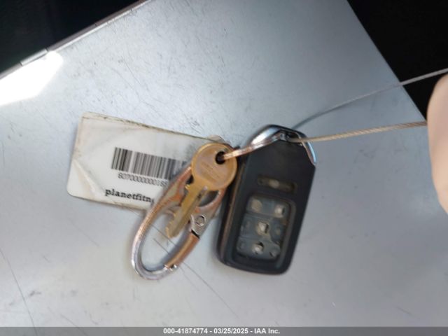 1HGCR3F9XHA011153 Honda Accord Touring V6