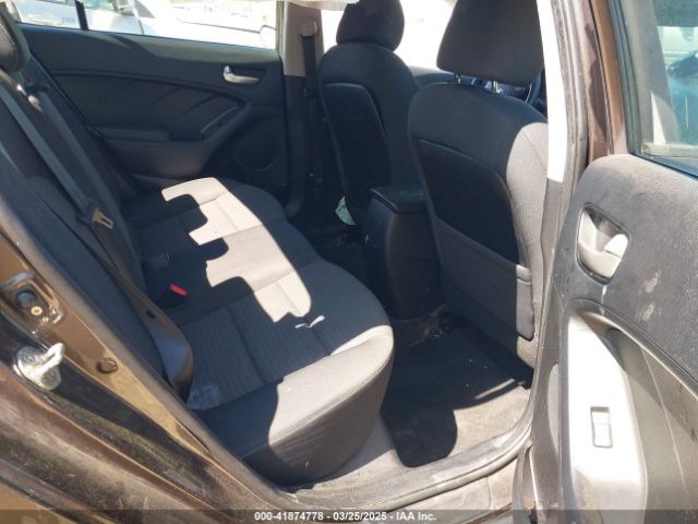 3KPFL4A71JE201144 KIA FORTE LX