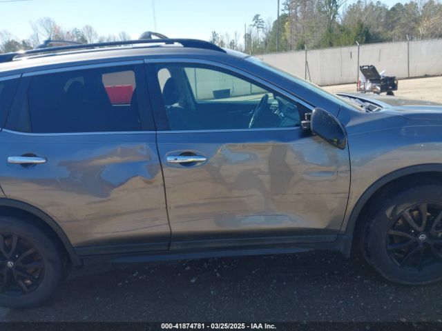 5N1AT2MT5JC730462 Nissan ROGUE SV