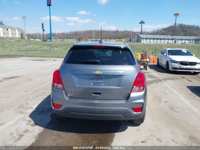 3GNCJKSB2LL303736 Chevrolet Trax Fwd Ls