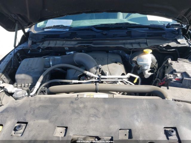 3C6JR6AT9JG195381 RAM 1500 Express  4x2 6'4 Box