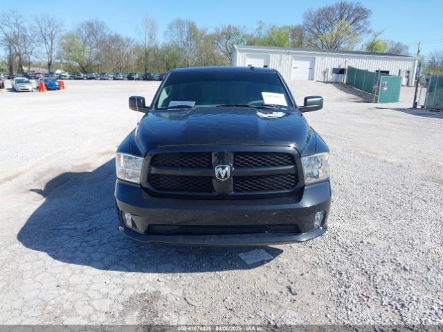 3C6JR6AT9JG195381 RAM 1500 Express  4x2 6'4 Box