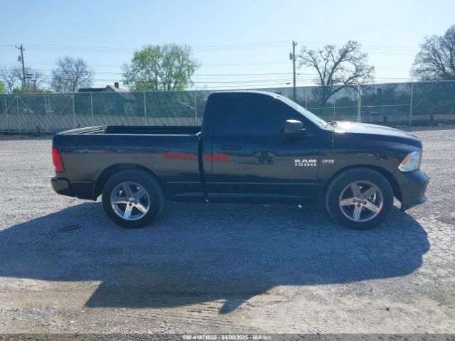 3C6JR6AT9JG195381 RAM 1500 Express  4x2 6'4 Box