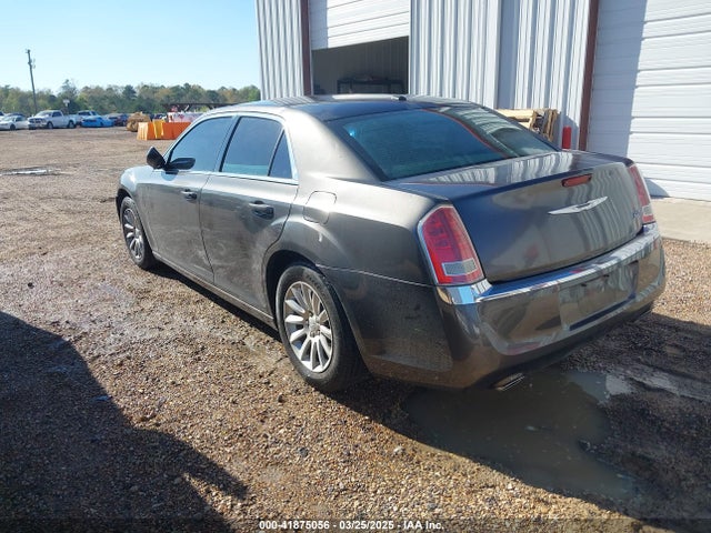 2C3CCAAG2EH327934 Chrysler 300