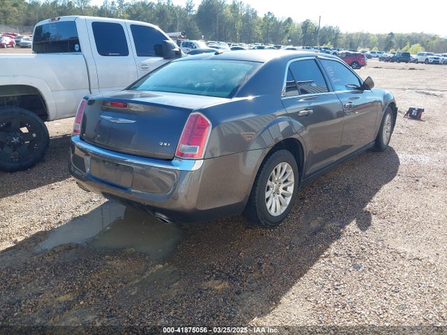 2C3CCAAG2EH327934 Chrysler 300