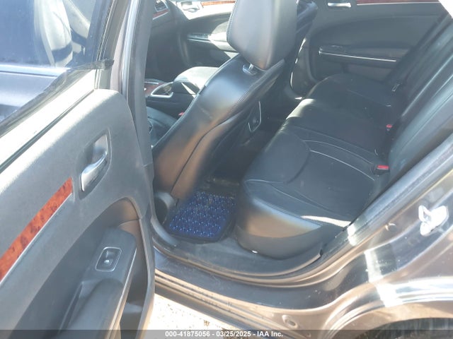 2C3CCAAG2EH327934 Chrysler 300