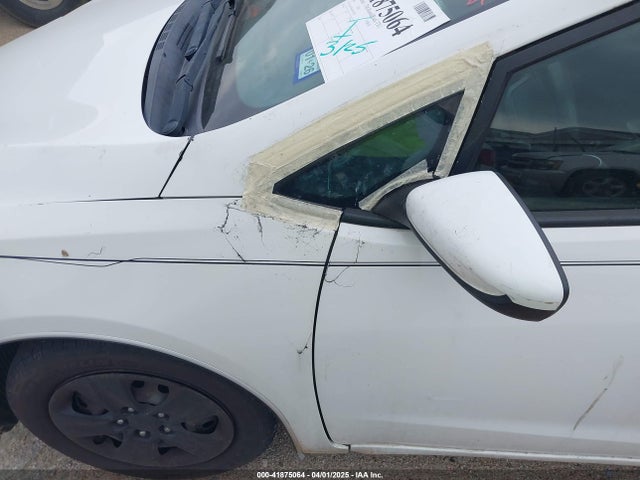 KNAFK4A66G5469120 KIA FORTE LX