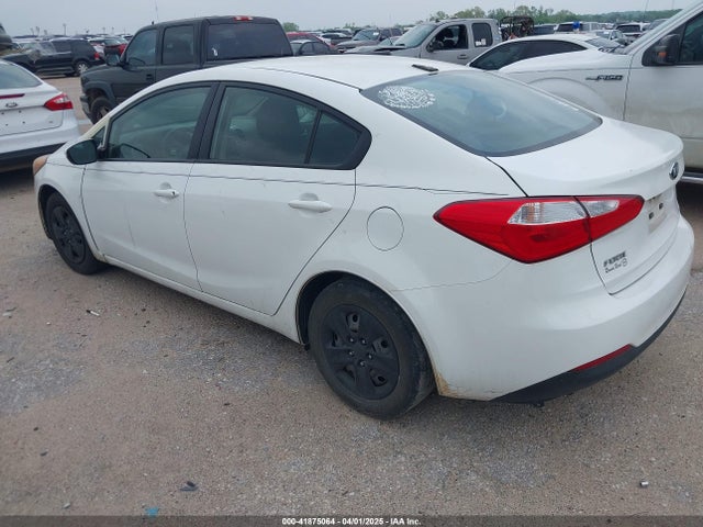 KNAFK4A66G5469120 KIA FORTE LX