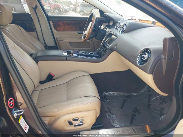 2013 JAGUAR XJ SAJWJ2GD2D8V44780 Photo 4