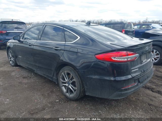 3FA6P0RU4KR202960 Ford Fusion Hybrid Titanium