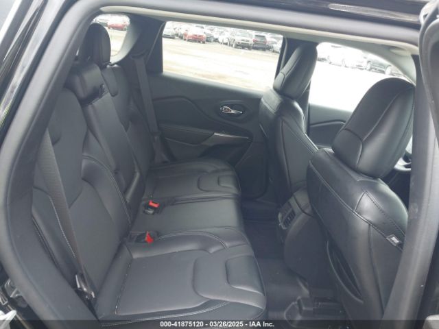 1C4PJMMXXND518675 Jeep Cherokee Latitude Lux 4x4