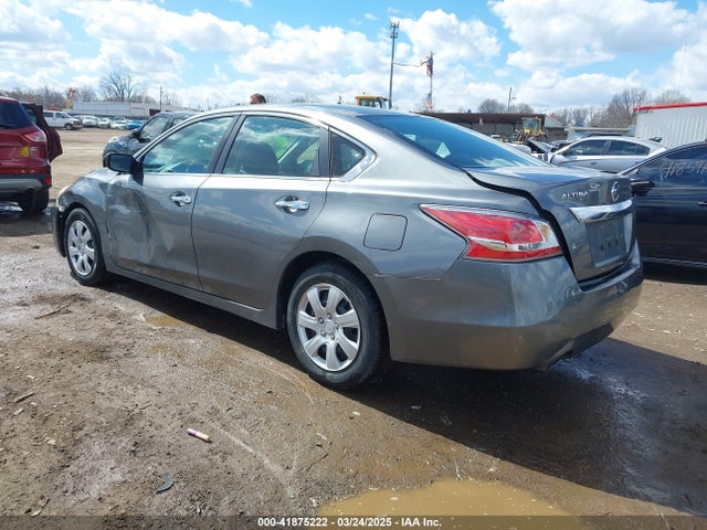 Nissan Altima 2.5 S 2015 1N4AL3APXFC207064 Image 3
