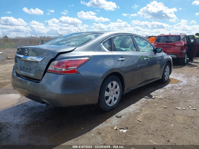 Nissan Altima 2.5 S 2015 1N4AL3APXFC207064 Image 4