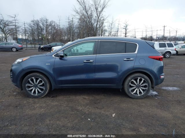 KNDPNCAC6J7385888 KIA Sportage Ex